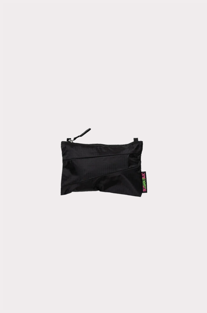 The New Pouch S Black & Black