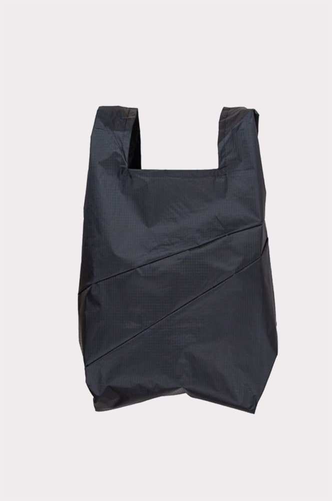 The New Shopping Bag M Black & Black